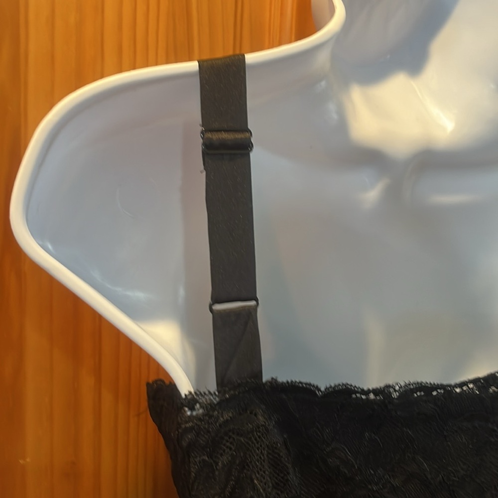 Coldwater Creek Elegant Black Lace Tank Top - Picture 6 of 10
